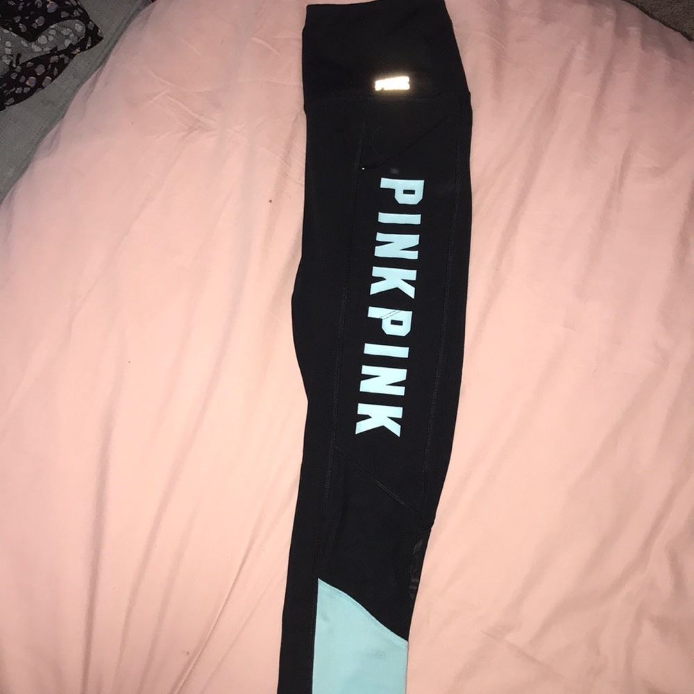 Victoria’s Secret pink leggings
